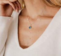 Eternidad collar Esencia